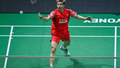 盛世娱乐官网-全英赛首日：国羽5胜3负！石宇奇爆冷一轮游，陈雨菲速胜晋级|李诗沣|印度|王正行|李卓耀|全英羽毛球公开赛_新浪体育_新浪新闻