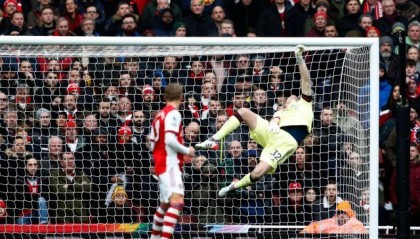 盛世娱乐官网-两小将助阿森纳继续攀升 纽卡易主易帅仍难求一胜