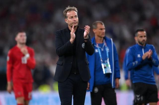 1625709103919078477.jpg 25435423.jpg